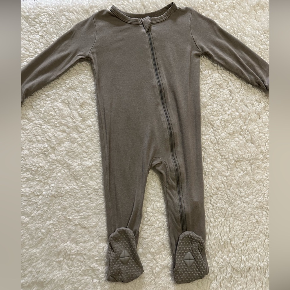 Kyte Baby zippered footie